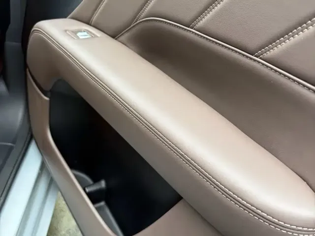 Wuling Motors Xingguang 730 New Energy 2025 Model Plug-in Hybrid Base Version — Фото автомобиля 5