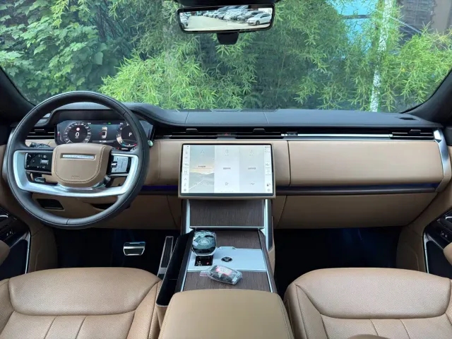 Land Rover Range Rover — Фото автомобиля 9