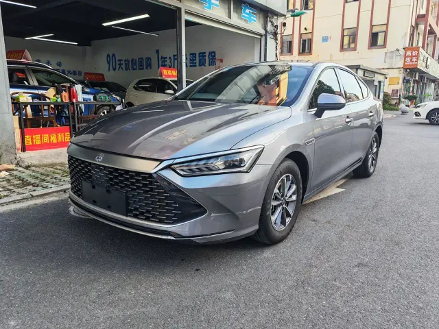 Фотография автомобиля — BYD Qin PLUS