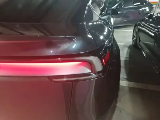 Tesla Model Y — Фото автомобиля 7