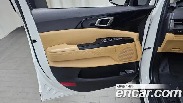 Kia Canival Carnival 4 поколение Дизель 9 мест Prestige — Фото автомобиля 7
