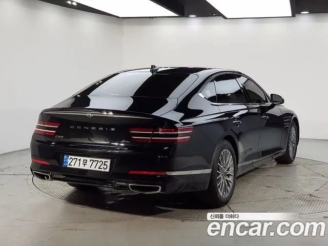 Genesis G80 Бензин 2.5 турбо AWD — Фото автомобиля 2