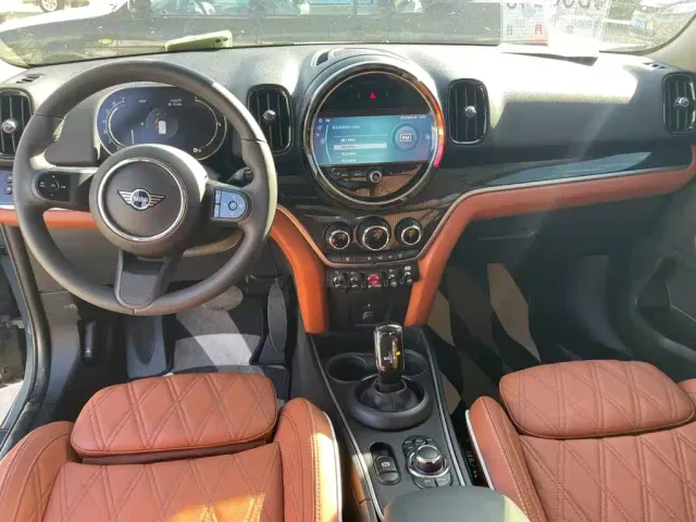 MINI Countryman — Фото автомобиля 3