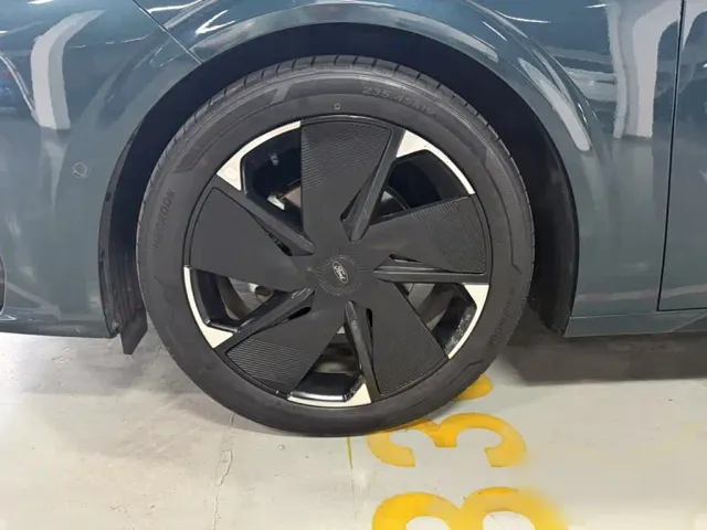 Ford Mondeo — Фото автомобиля 9