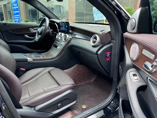 Mercedes-Benz Mercedes-Benz GLC 2022 GLC 300 L 4MATIC Dynamic Collector's Edition — Фото автомобиля 13