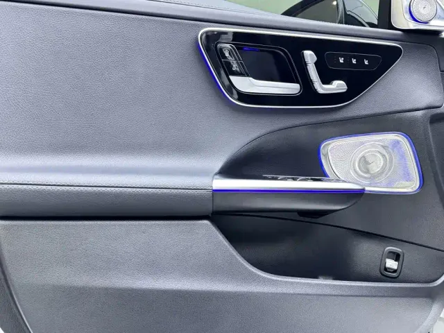 Mercedes-Benz C-Class — Фото автомобиля 13