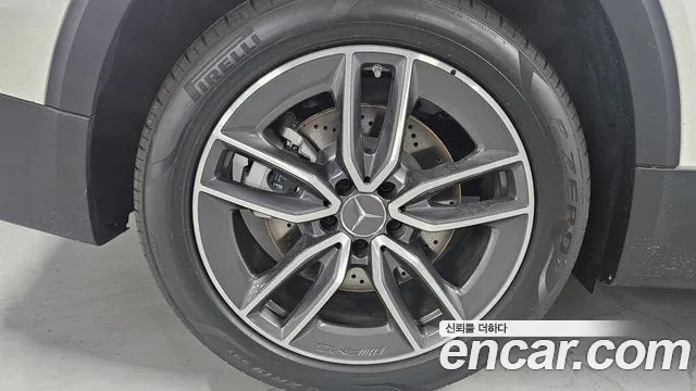 Mercedes-Benz GLB-Class — Фото автомобиля 19