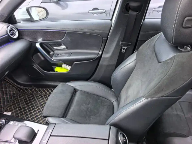 Mercedes-Benz A-Class — Фото автомобиля 11