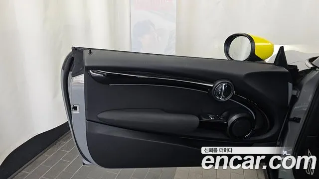 MINI Cooper Cooper Electric — Фото автомобиля 24