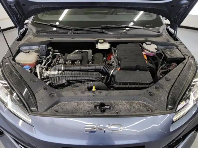 BYD Seal 06 — Фото автомобиля 10