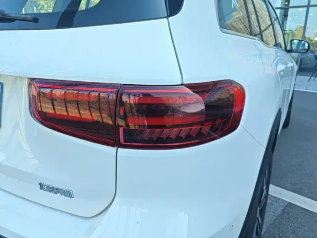 Mercedes-Benz GLB-Class — Фото автомобиля 7