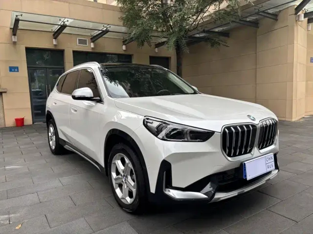 BMW X1 — Фото автомобиля 2
