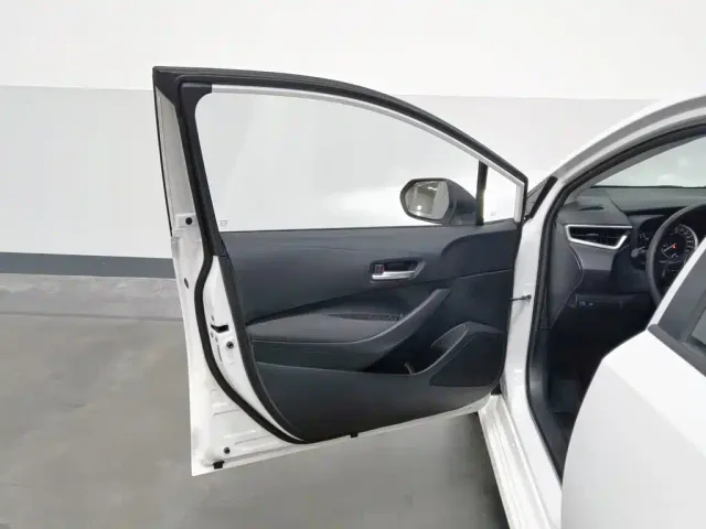 Toyota Corolla — Фото автомобиля 8