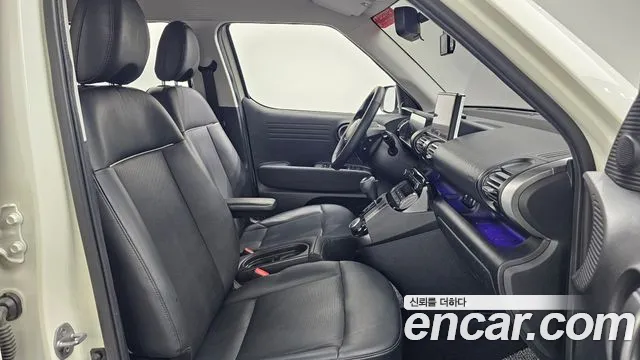 Hyundai Casper — Фото автомобиля 10