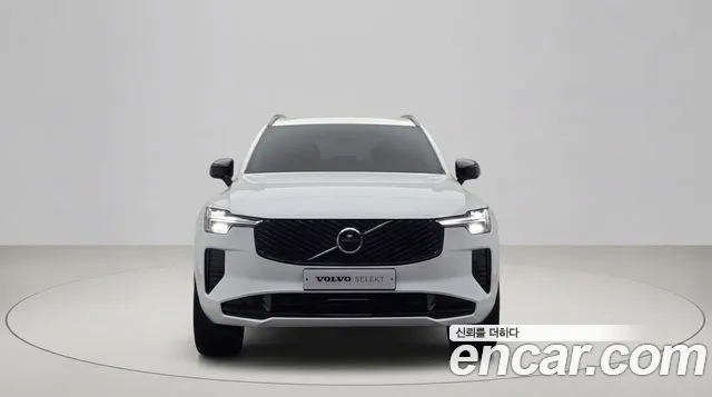 Volvo XC90 — Фото автомобиля 5
