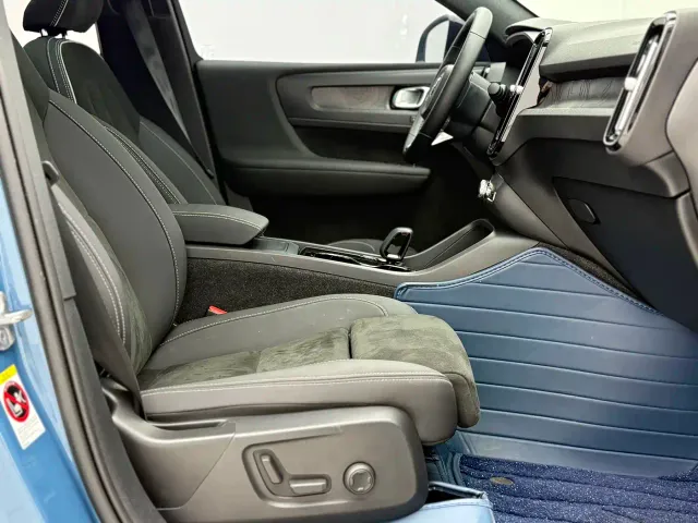 Volvo C40 — Фото автомобиля 18