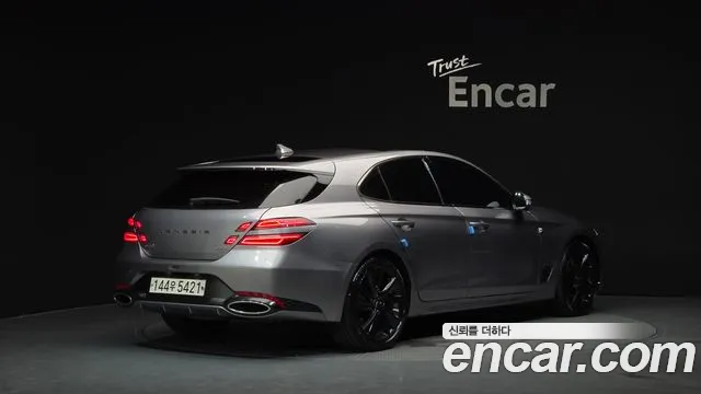 Genesis G70 — Фото автомобиля 2