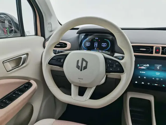 Leapmotor Leapmotor T03 2023 310 Light Edition — Фото автомобиля 18