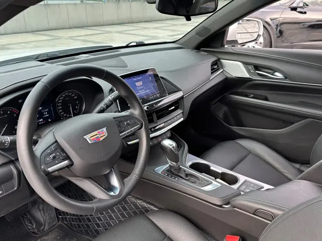 Cadillac CT4 — Фото автомобиля 9