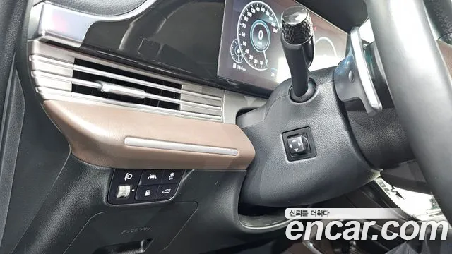 Hyundai Grandeur New — Фото автомобиля 18