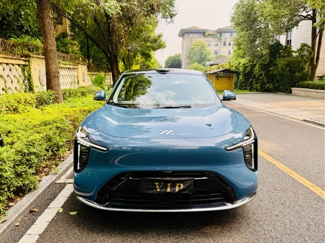 IM Motors LS6 — Фото автомобиля 2