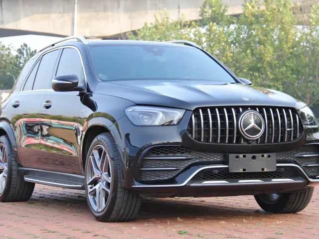 Mercedes-Benz GLE-Class AMG — Фото автомобиля 3