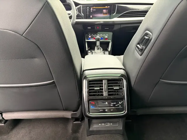 Volkswagen Passat — Фото автомобиля 10