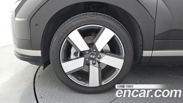 Hyundai Santa Fe MX5 — Фото автомобиля 5