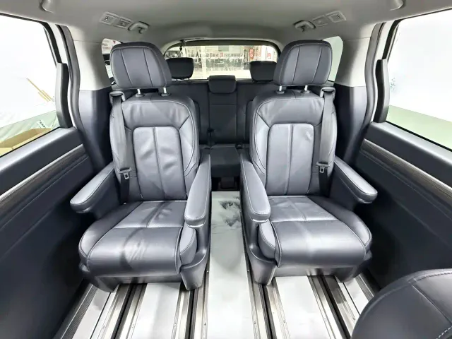 GAC Trumpchi M8 — Фото автомобиля 11
