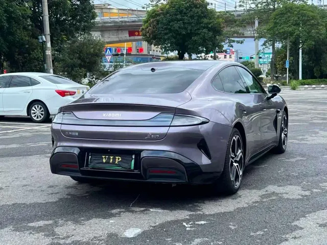 Xiaomi SU7 — Фото автомобиля 9