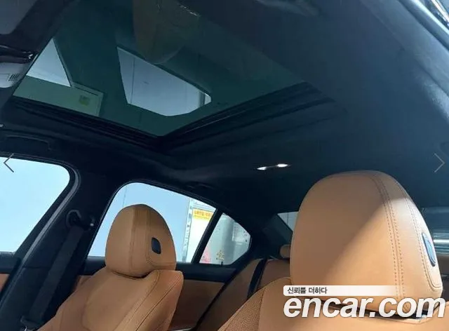 BMW 3-Series 3 серия (G20) 320i M Sport — Фото автомобиля 17