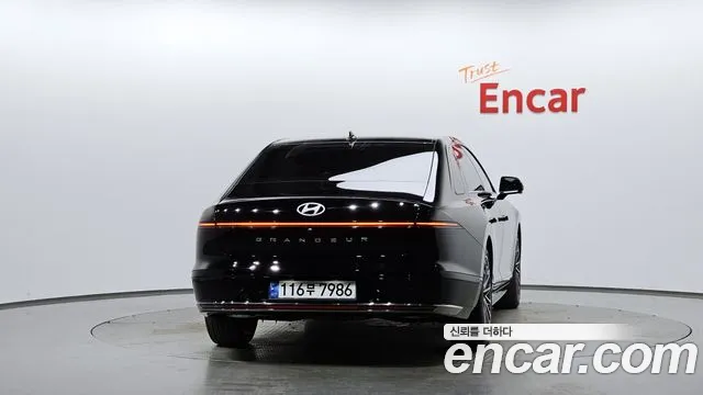 Hyundai Grandeur — Фото автомобиля 4