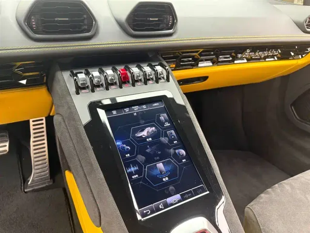 Lamborghini Huracan — Фото автомобиля 8