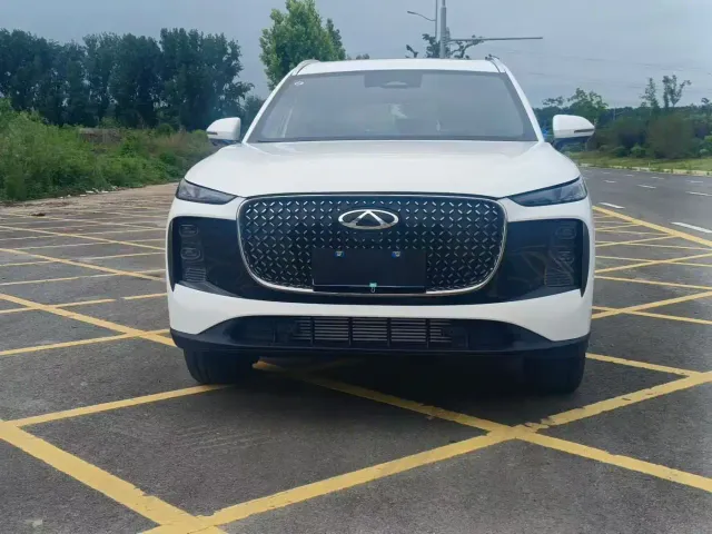 Chery Tiggo 8 — Фото автомобиля 2