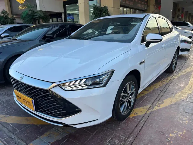 Фотография автомобиля — BYD Qin PLUS
