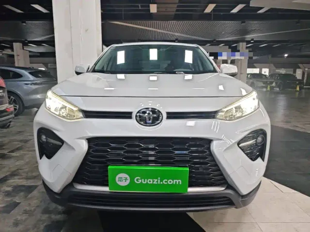 Toyota Wildlander — Фото автомобиля 2