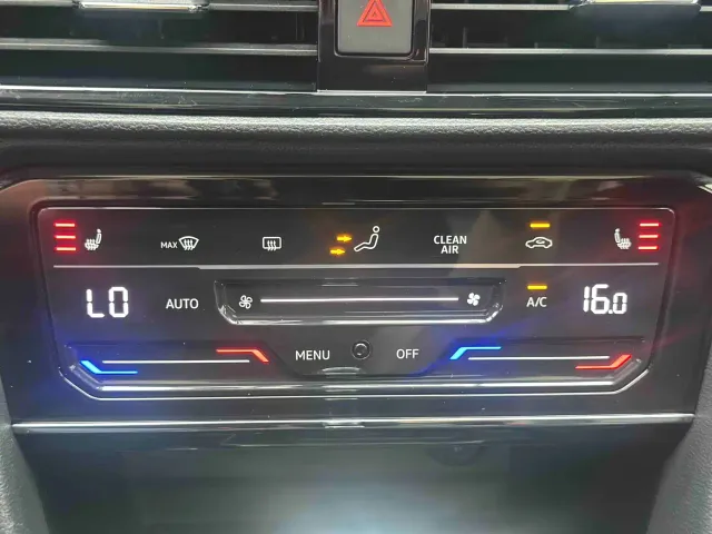Volkswagen Tharu — Фото автомобиля 11
