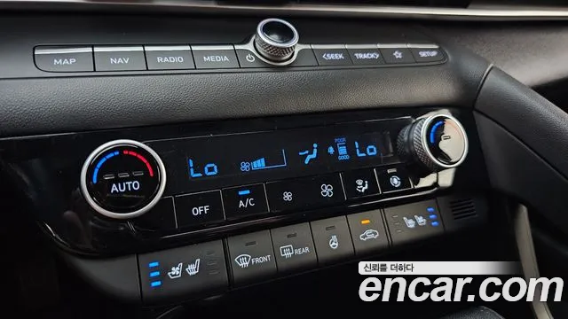 Hyundai Avante CN7 — Фото автомобиля 23