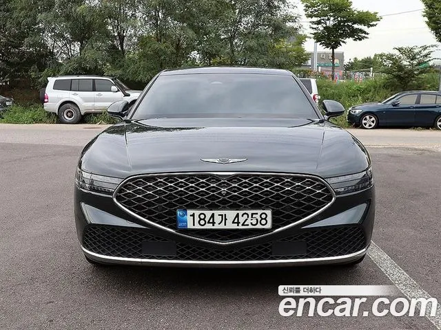Фотография автомобиля — Genesis G90 RS4