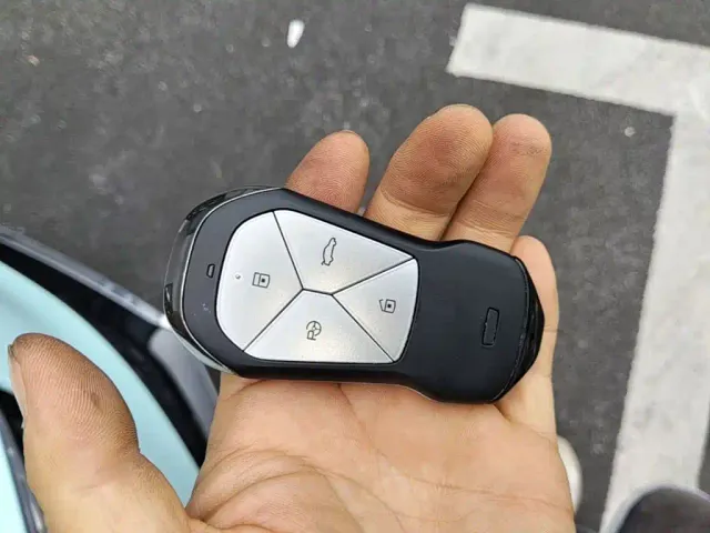Xpeng G3 — Фото автомобиля 8