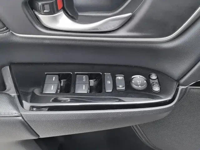 Honda CR-V — Фото автомобиля 9
