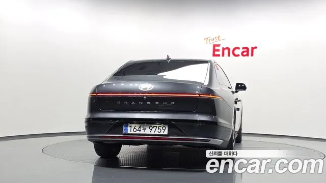 Hyundai Grandeur GN7 — Фото автомобиля 4