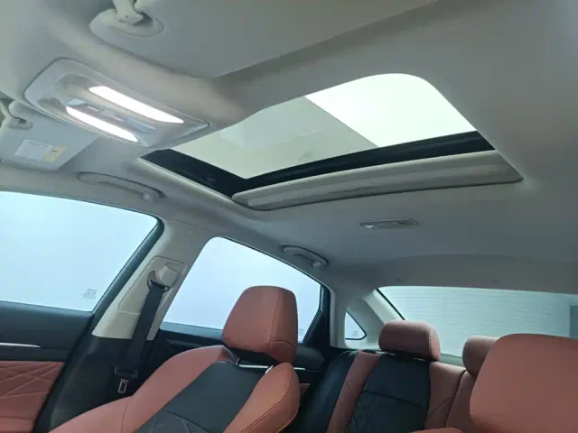 Changan Eado — Фото автомобиля 6