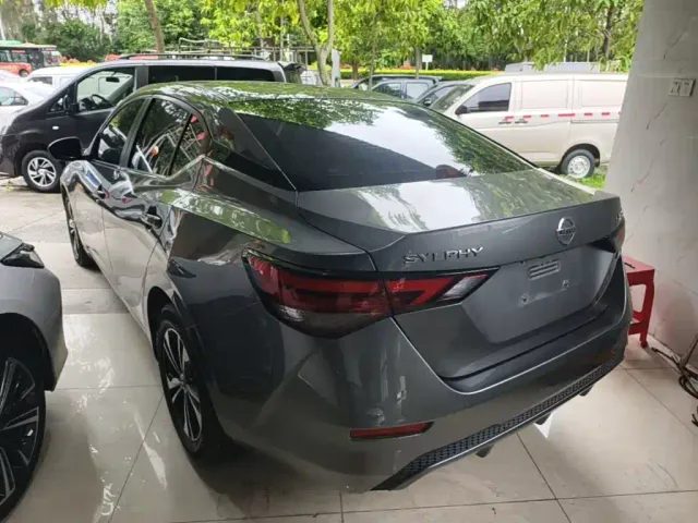 Nissan Sylphy — Фото автомобиля 4