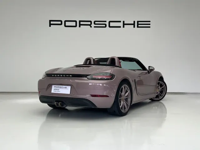 Porsche 718 — Фото автомобиля 5