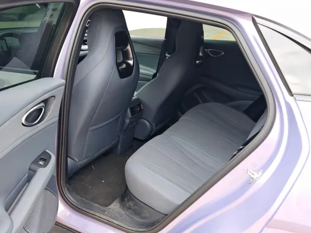 BYD Seal 06 GT — Фото автомобиля 10
