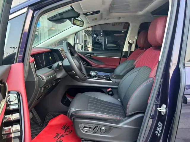 GAC Trumpchi E9 — Фото автомобиля 5
