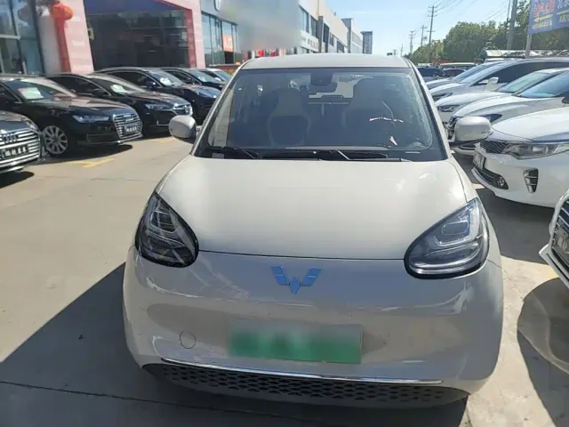Wuling Bingo — Фото автомобиля 2
