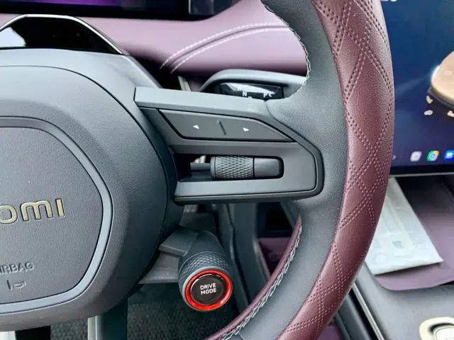 Xiaomi SU7 — Фото автомобиля 25