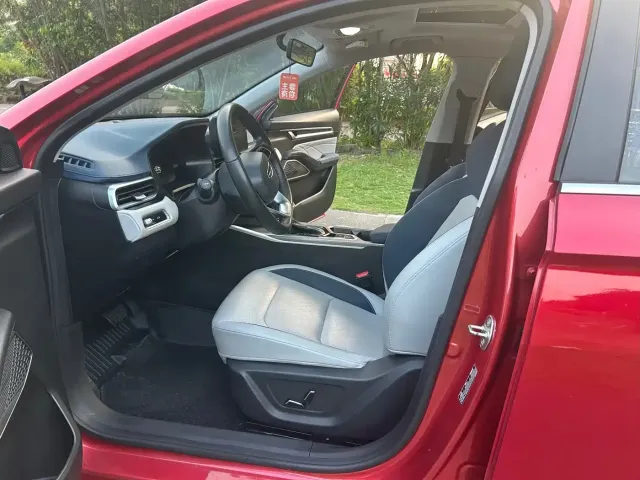Geely Emgrand — Фото автомобиля 7